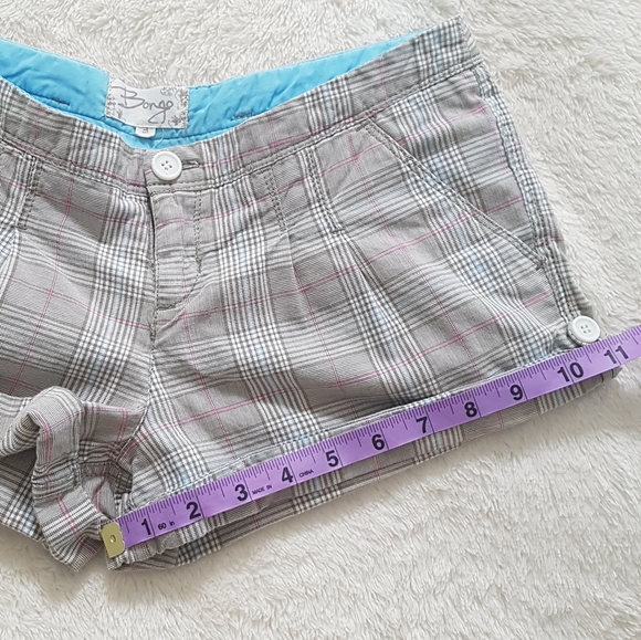 Bongo Y2K glen plaid shorts with rolled cuffs - Picture 10 of 11